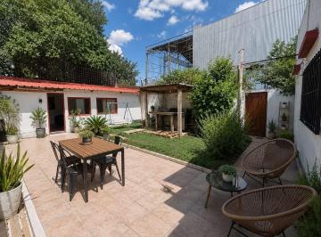 PH · 106m² · 5 Ambientes · Venta PH 4 Amb Patio Crucecita Quincho
