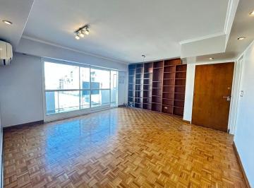 Departamento · 75m² · 4 Ambientes · Departamento en Venta Larrea Al 700 4 Ambientes