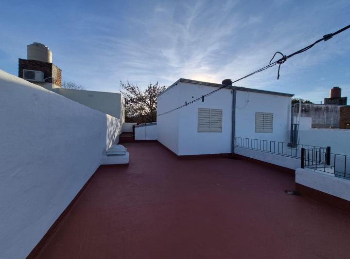 Casa · 162m² · 5 Ambientes · 1 Cochera