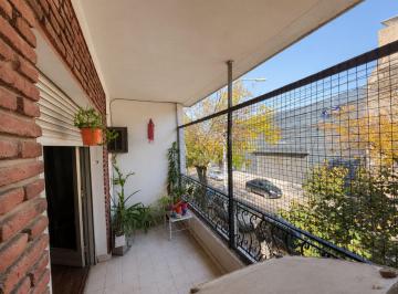 PH · 88m² · 3 Ambientes · Venta PH 3 Amb. Terraza Patio y Balcon V. Lugano