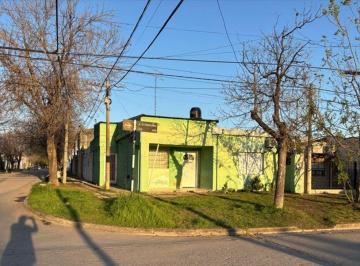 Casa · 144m² · 3 Ambientes · 1 Cochera · Venta / Casa B° 9 de Julio / Sunchales