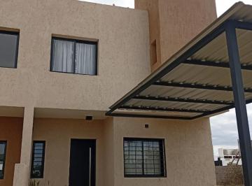 Casa · 84m² · 3 Ambientes · 1 Cochera · Venta Duplex 2 Dorm. Barrio Norte 1