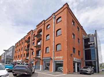 Oficina comercial · 140m² · 2 Cocheras · Alquiler Oficina en Puerto Madero Vista Dique
