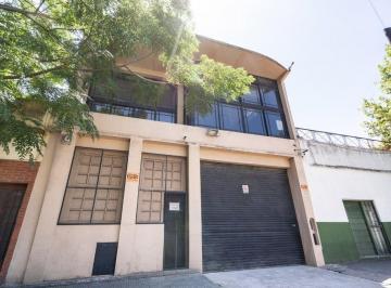 Bodega-Galpón · 445m² · Alquiler Galpón Dep. Ofic. Indl/coml 445 m² Caseros