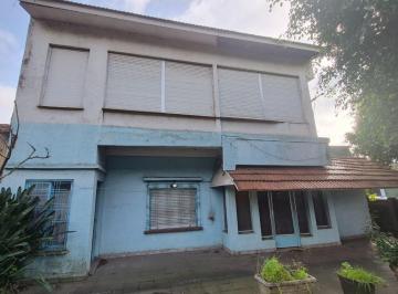 Casa · 4 Ambientes · Venta Casa 4 Ambientes a Reciclar Oportunidad