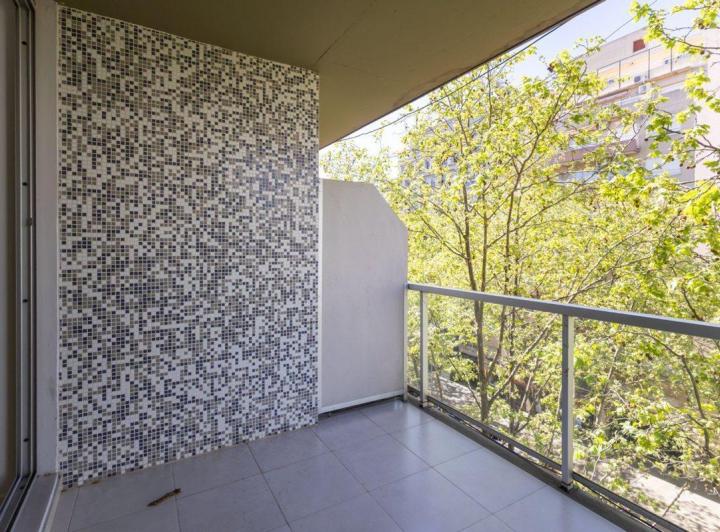 Venta Departamento 2 Ambientes Balcon Parque Cha