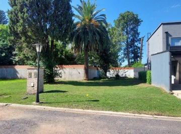 Terreno · 259m² · Venta de Lote en Barrio Cerrado Las Magnolias
