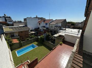 PH · 290m² · 5 Ambientes · 1 Cochera · Exclusiva PH de 5 Amb con Pileta en Ramos Mejia
