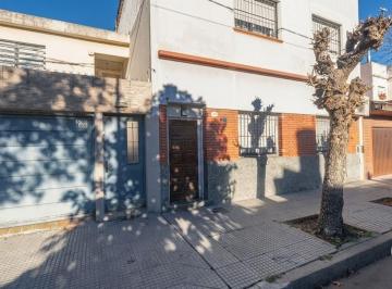 PH · 46m² · 3 Ambientes · Venta PH 3 Ambientes con Patio Monte Castro