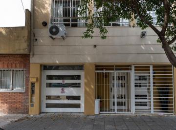 PH · 109m² · 3 Ambientes · 2 Cocheras · Venta PH 3 Amb, Patio, 2 Cocheras, P. Chacabuco