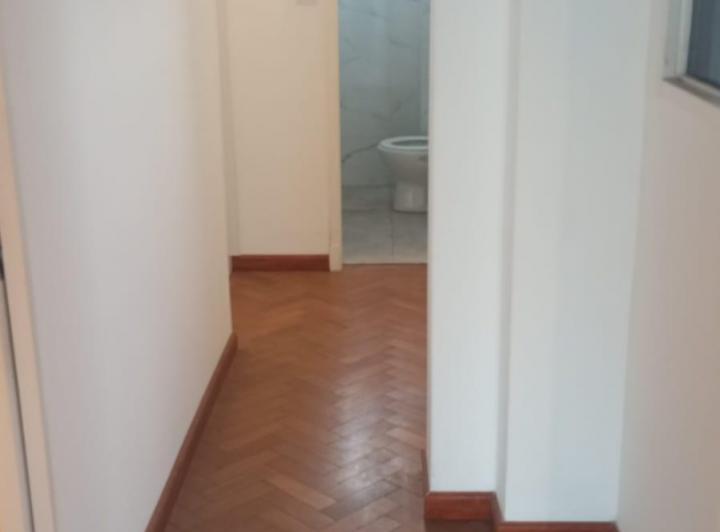 Local comercial · 220m² · 6 Ambientes