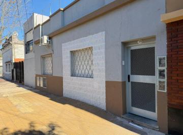 PH de 3 ambientes, Tres de Febrero · PH 3 Ambientes - en Alquiler - Sin Expensas