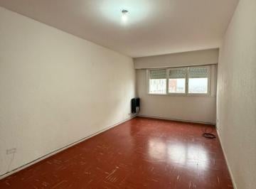 Departamento · 80m² · 4 Ambientes · 1 Cochera · Alquiler 24 Meses. Departamento de 4 Ambientes. Espacio de Cochera. Solis y Edison