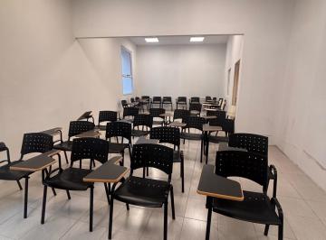 Edificio · 900m² · Edificio Comercial en Monserrat