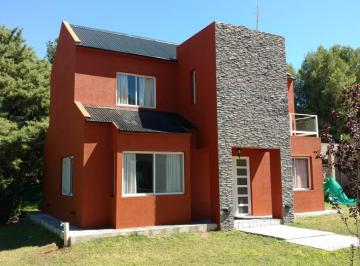 Casa de 4 ambientes, Juana Koslay · Casa en Barrio Cerrado Pampa Azul - Juana Koslay