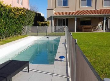 Casa · 190m² · 5 Ambientes · 1 Cochera · Casa en Alq. Temporario en La Comarca, Tigre, G. B. a. Zona Norte