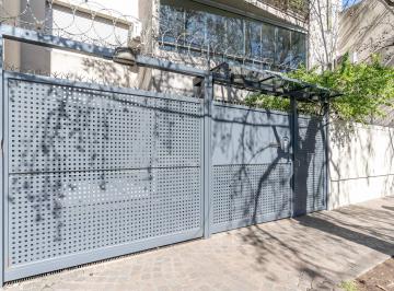 Frente · Dueño Vende Genial Depa 3amb con Cochera y Bajas Expensas