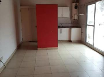 Departamento de 1 ambiente, Flores · Departamento de un Ambiente Amplio Divisible