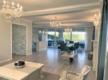 Casa · 450m² · 7 Ambientes · 2 Cocheras · Venta Casa Estilo Francés - Maschwitz - B° m. Belgrano