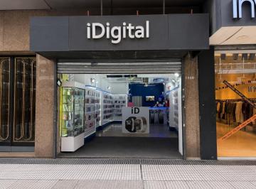 Local comercial · 110m² · Local en Av Santa Fe 1989 - 58 m² en Planta Baja y 110 m² Totales