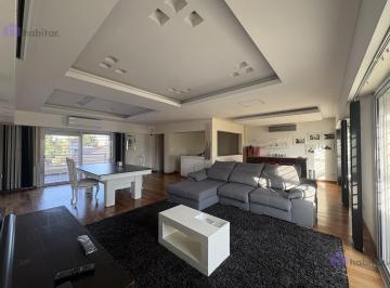 Casa · 7 Ambientes · 1 Cochera · Casa en Villa Devoto con Jardin, Pileta y Parrilla | Muy Funcional