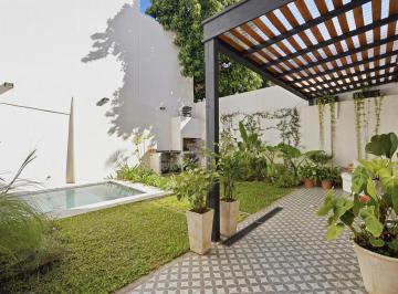 PH · 61m² · 4 Ambientes · Venta PH 4 Ambientes en Villa Crespo Jardín y Pileta