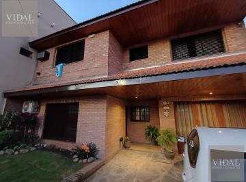 Casa · 224m² · 7 Ambientes · 1 Cochera · Casa Venta Pacheco Sur Luminoso con Pileta