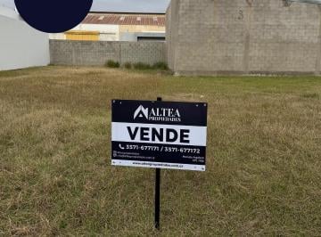 Terreno , Río Tercero · Terreno en Venta en Barrio Acuña - Rio Tercero
