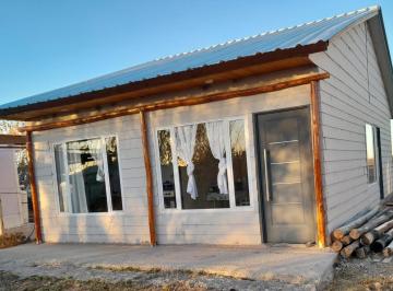 Casa de 4 ambientes, Mari Menuco · Casa Mari Menuco
