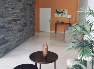 Departamento de 2 ambientes, Lomas de Zamora · Departamento 2 Ambientes 60 m², con Cochera, balcon C/parrilla, Edificio con Pileta, Sum, Gym