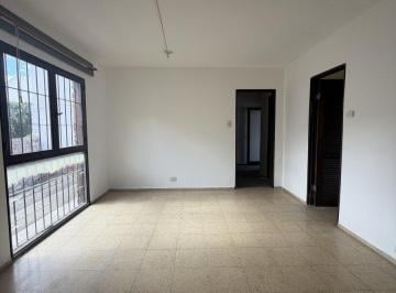Departamento · 39m² · 2 Ambientes · 1 Cochera · Dpto de 1 Dormitorio Más Cochera