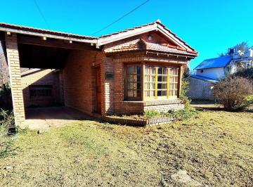 Casa · 1000m² · 7 Ambientes · 1 Cochera · La Cumbre Casa en Barrio Potrerillos