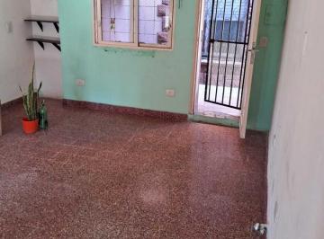 PH · 40m² · 1 Ambiente · PH Monoambiente 40 m² C/patio y Sin Expensas en Alquiler en Lanús Oeste