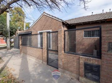 Casa · 187m² · 5 Ambientes · 2 Cocheras · Venta Casa + Departamento Los Boulevares