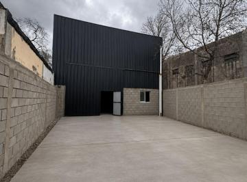 Bodega-Galpón · 320m² · Alquiler Galpon de 320 Mt Villa Adela, Cordoba