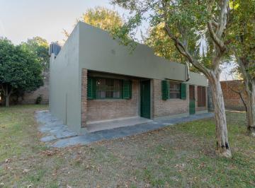 Casa · 120m² · 4 Ambientes · 1 Cochera · Tu Refugio a m del Río en Los Zapallos