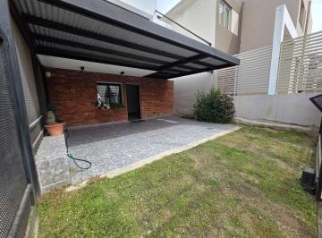 Casa de 1 ambiente, Córdoba · Venta Duplex 3 Dorm. Pileta Cochera Doble Apto Crédito