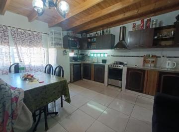 PH · 144m² · 6 Ambientes · Venta Casa - PH Multifamiliar 6 Amb La Tablada