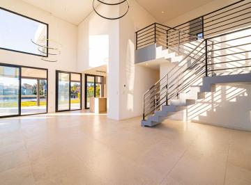 Casa · 280m² · 5 Ambientes · 2 Cocheras · Venta Casa 5 Amb a Estrenar a La Laguna