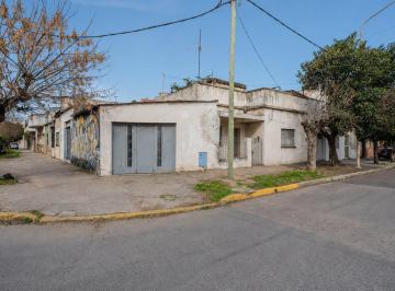 Casa · 85m² · 4 Ambientes · 1 Cochera · Casa | Local Comercial | La Tablada | Oportunidad