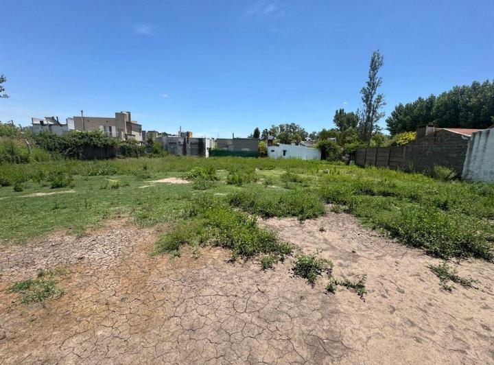 Terreno · 360m²