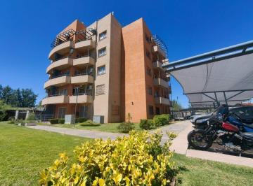 Departamento · 48m² · 3 Ambientes · 1 Cochera · Venta Departamento Dos Dorm. San Jose Gllen