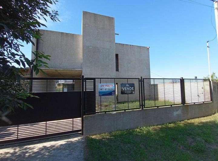 Casa · 286m² · 4 Ambientes · 2 Cocheras
