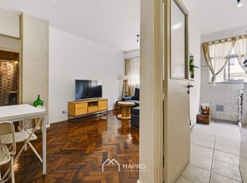 Departamento · 41m² · 2 Ambientes · Luminoso 2 Ambientes en Venta Frente a Parque Avellaneda