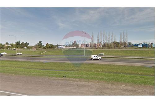 Terreno · 10000m²