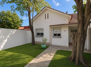 PH · 80m² · 4 Ambientes · PH en Alquiler 4 Ambientes con Jardin Haedo Casa