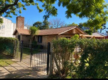 Casa · 203m² · 4 Ambientes · 2 Cocheras · Venta Casa 4 Ambientes Bº Bello Horizonte - Tigre