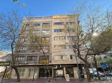 Departamento de 3 ambientes, Ciudad de Mendoza · Departamento Centrico Rivadavia y 9 de Julio