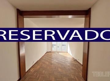 Departamento · 76m² · 4 Ambientes · Venta Departamento Belgrano Muy Bajas Expensas 3 Dorm. Baño Completo Luminoso