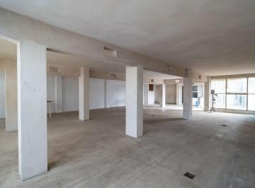 Local comercial · 284m² · 1 Cochera · Alquiler Comercial Piso 2 Exclusivo con Ascensor